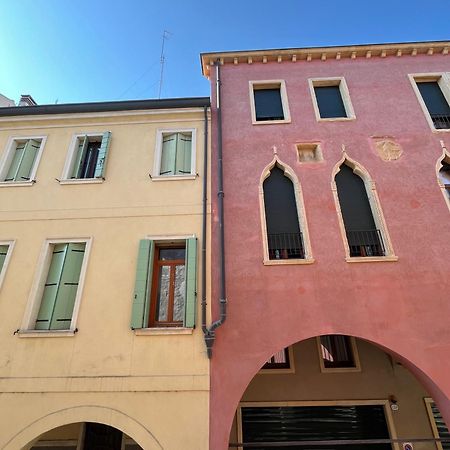 Appartamento Ai Portici Di Via Savonarola Падуя Экстерьер фото