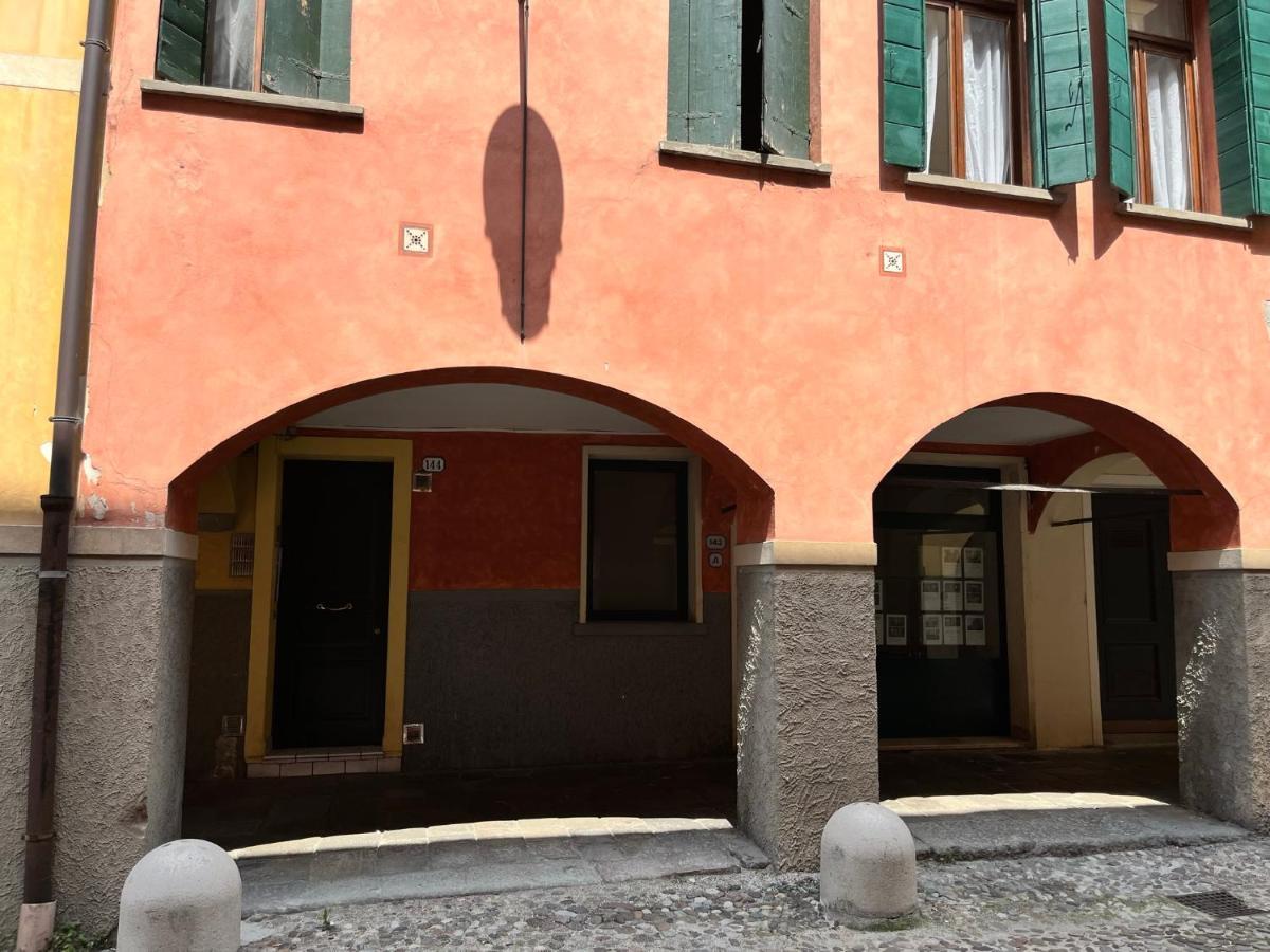 Appartamento Ai Portici Di Via Savonarola Падуя Экстерьер фото
