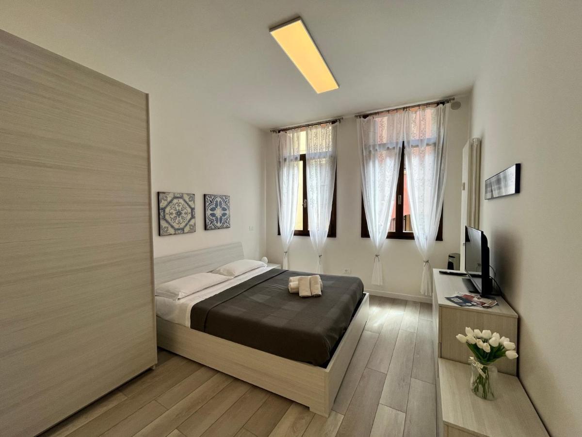 Appartamento Ai Portici Di Via Savonarola Падуя Экстерьер фото